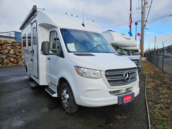 2020 Pleasure-Way Plateau XL XLTS