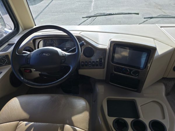 2020 Thor Motor Coach Windsport 33X - Image 5