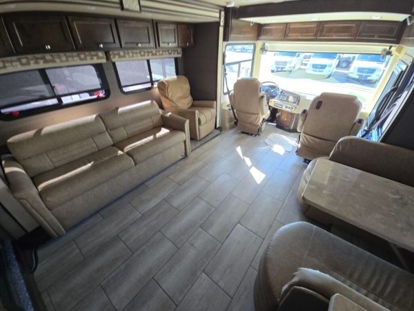 2020 Tiffin MotorHomes Allegro Red 33AL - Image 11