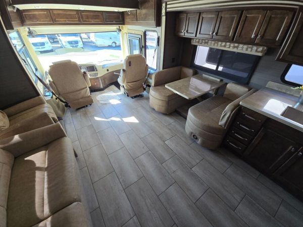 2020 Tiffin MotorHomes Allegro Red 33AL - Image 9