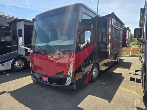2020 Tiffin Motorhomes Allegro Breeze 33BR - Image 3