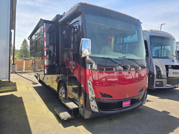 2020 Tiffin Motorhomes Allegro Breeze 33BR - Image 36