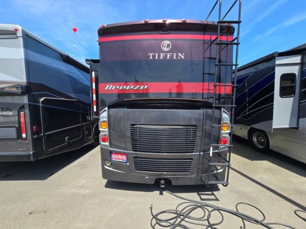 2020 Tiffin Motorhomes Allegro Breeze 33BR - Image 8