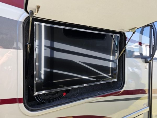 2020 Tiffin Motorhomes Wayfarer 25QW - Image 8