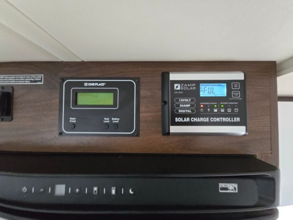 2020 Winnebago Navion 24J - Image 30