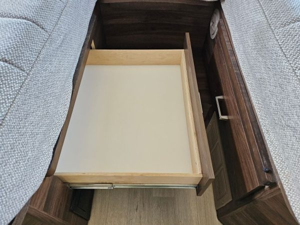 2020 Winnebago View 24V - Image 23