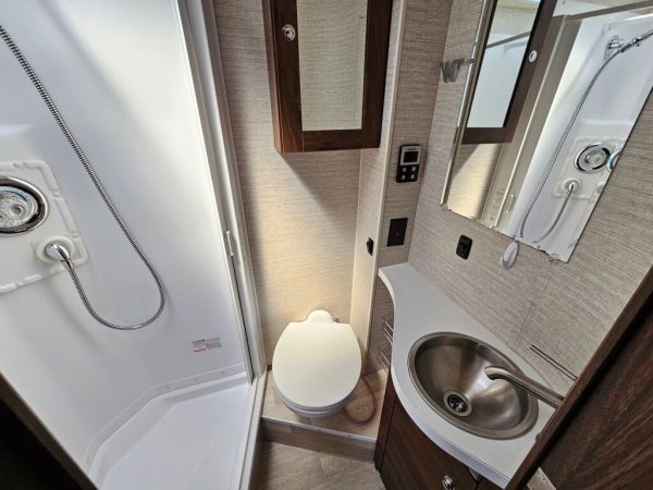 2020 Winnebago View 24V - Image 24