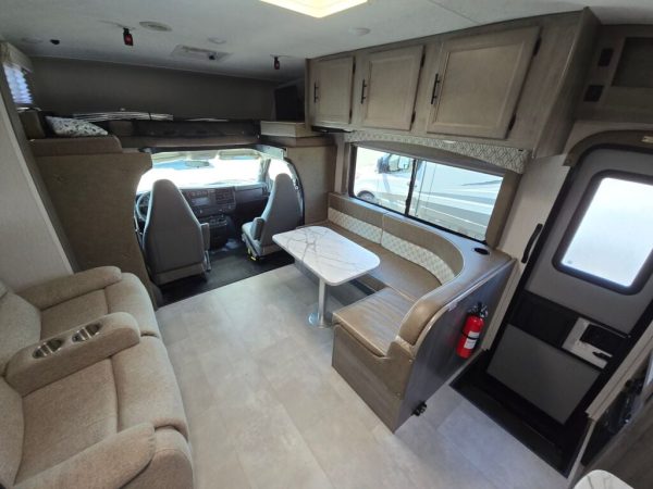 2021 Coachmen Freelander Premier 26DS - Image 15