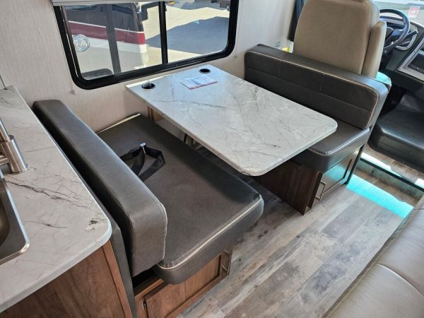 2021 Coachmen Pursuit 27XP - Image 19