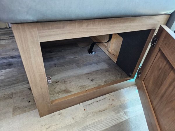 2021 Coachmen Pursuit 27XP - Image 21