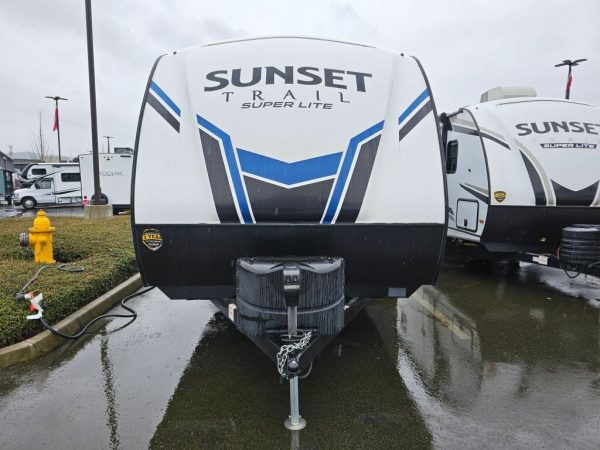 2021 CrossRoads Sunset Trail Super Lite 259RL - Image 4