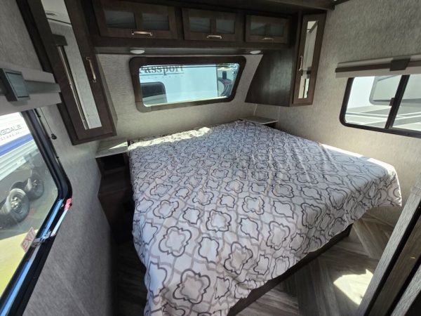 2021 Dutchmen Astoria Travel Trailer 2203RB - Image 9