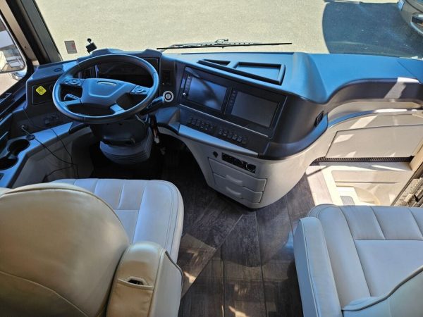 2021 Newmar New Aire 3543 - Image 8