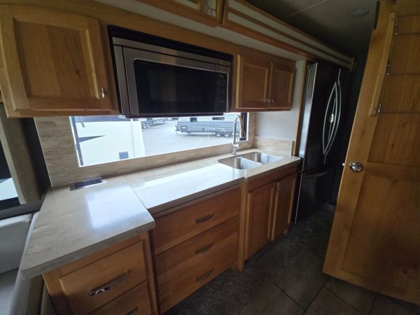 2021 Tiffin Motorhomes Open Road Allegro 34PA - Image 20