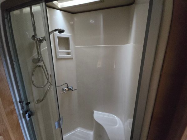 2021 Tiffin Motorhomes Open Road Allegro 34PA - Image 29