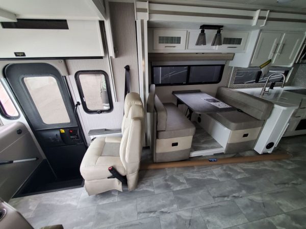 2022 Coachmen Sportscoach 354QS - Image 11
