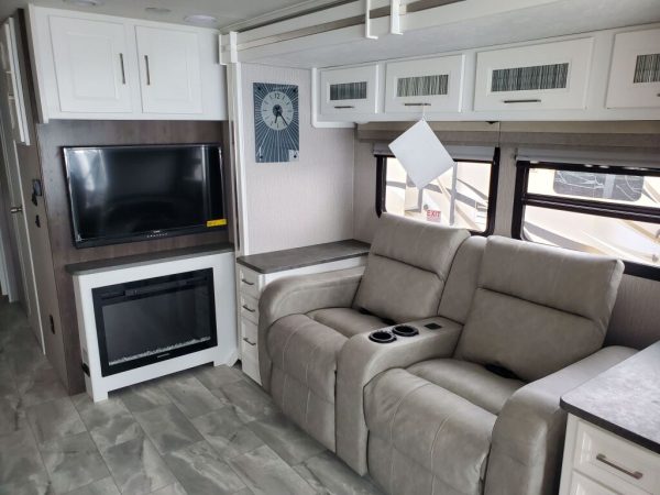 2022 Coachmen Sportscoach 354QS - Image 16