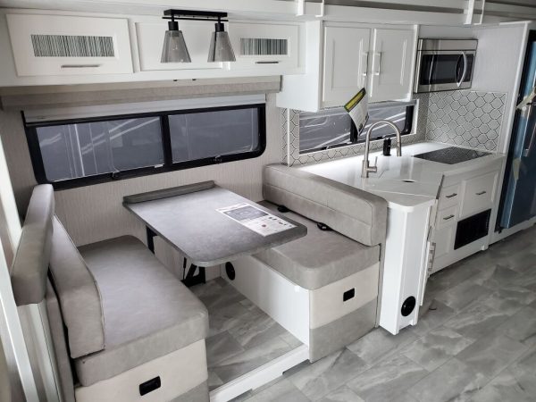 2022 Coachmen Sportscoach 354QS - Image 17