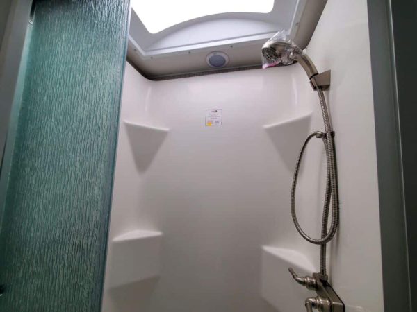 2022 Coachmen Sportscoach 354QS - Image 21