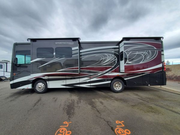 2022 Coachmen Sportscoach 354QS - Image 4