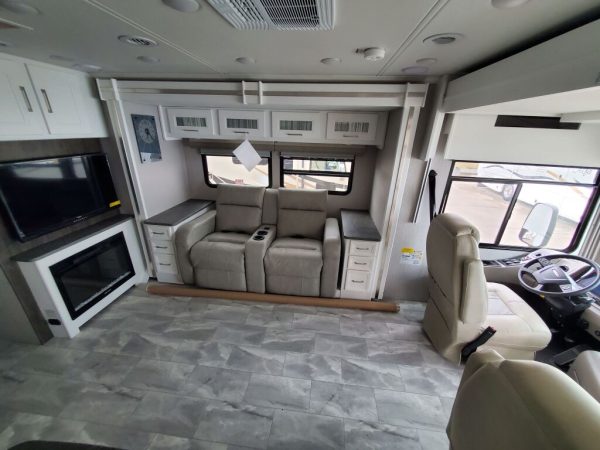 2022 Coachmen Sportscoach 354QS - Image 32
