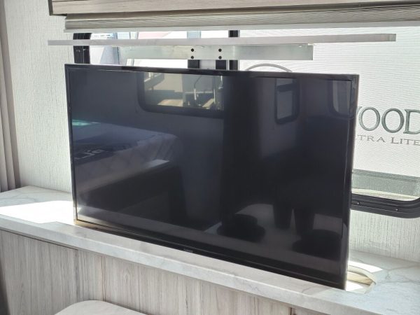 2022 Cruiser RV Shadow Cruiser SC227MLS - Image 19