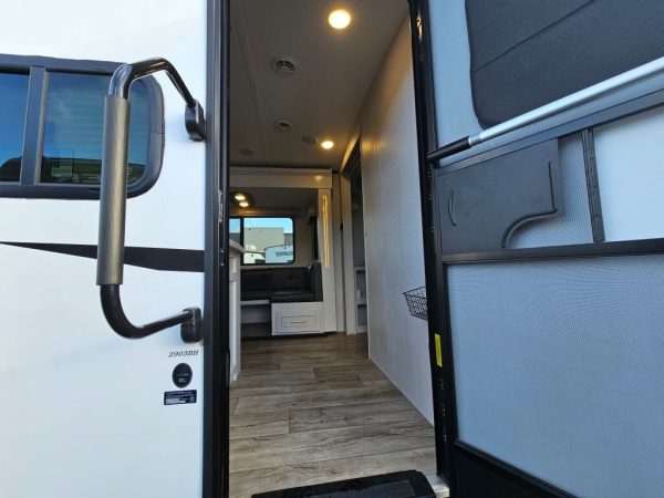 2022 Dutchmen Astoria Travel Trailer 2903BH - Image 5
