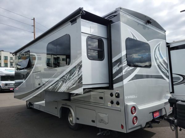 2022 Dynamax Isata 3 Series 24FW - Image 2
