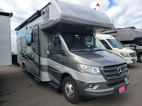 2022 Dynamax Isata 3 Series 24FW - Image 4