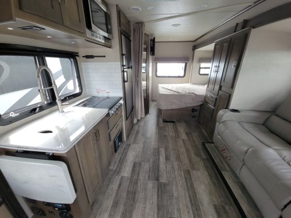 2022 Dynamax Isata 3 Series 24FW - Image 10