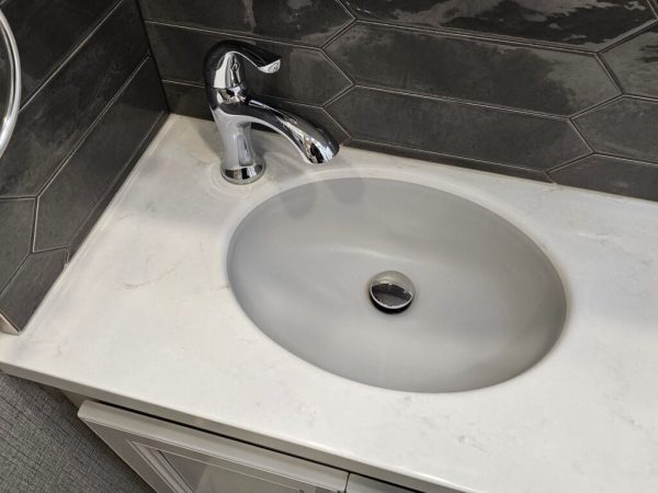 2022 Fleetwood Discovery 36Q - Image 28