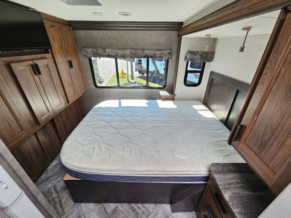 2022 Forest River Sunseeker 3050 - Image 27