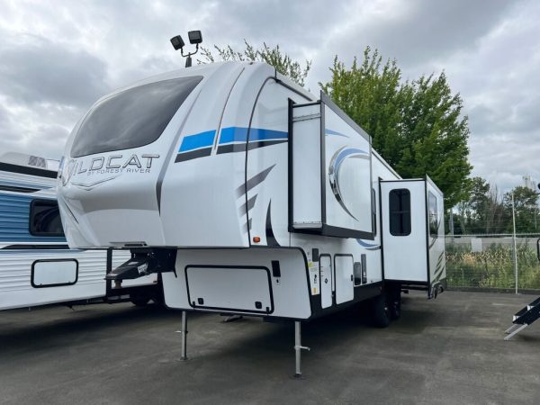 2022 Forest River Wildcat 302BH - Image 2