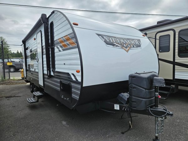 2022 Forest River Wildwood X-Lite Northwest 240BHXL - Image 12