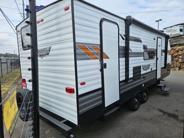 2022 Forest River Wildwood X-Lite Northwest 240BHXL - Image 4
