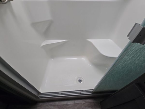 2022 Grand Design Reflection (Fifth Wheel) 337RLS - Image 27