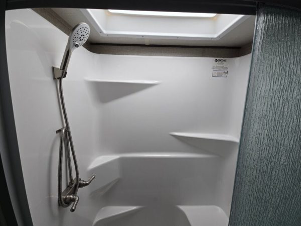 2022 Grand Design Reflection (Fifth Wheel) 337RLS - Image 28