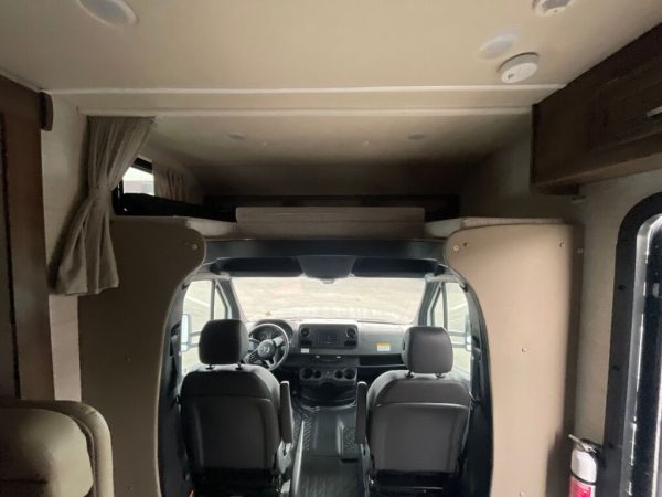 2022 Jayco Melbourne 24R - Image 5