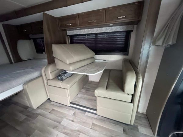 2022 Jayco Melbourne 24R - Image 6