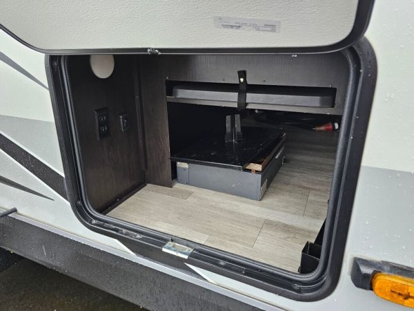 2022 Jayco White Hawk 27RK - Image 5