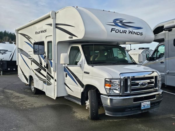 2022 Thor Motor Coach Four Winds 22B - Image 32