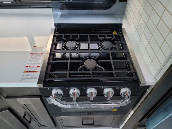2023 Coachmen Mirada 35ES - Image 18