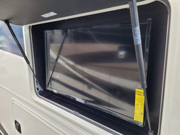 2023 Coachmen Mirada 35ES - Image 5