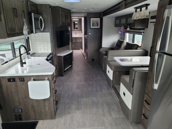 2023 Coachmen Sportscoach SRS 365RB - Image 6
