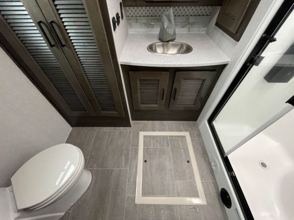 2023 Coachmen Sportscoach RD 402TS - Image 25