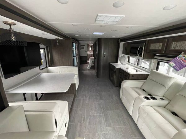 2023 Coachmen Sportscoach RD 402TS - Image 8