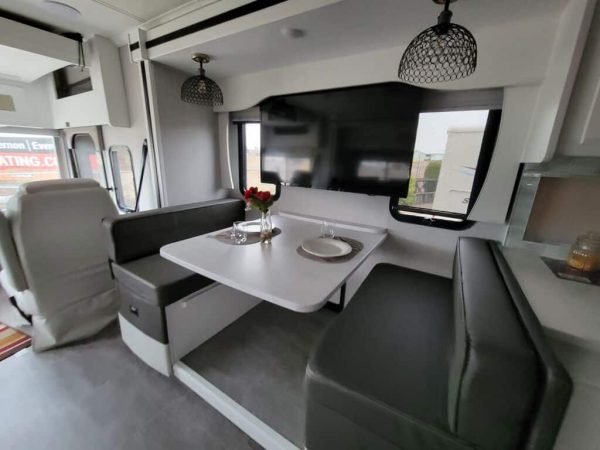 2023 Coachmen Sportscoach RD 403QS - Image 16