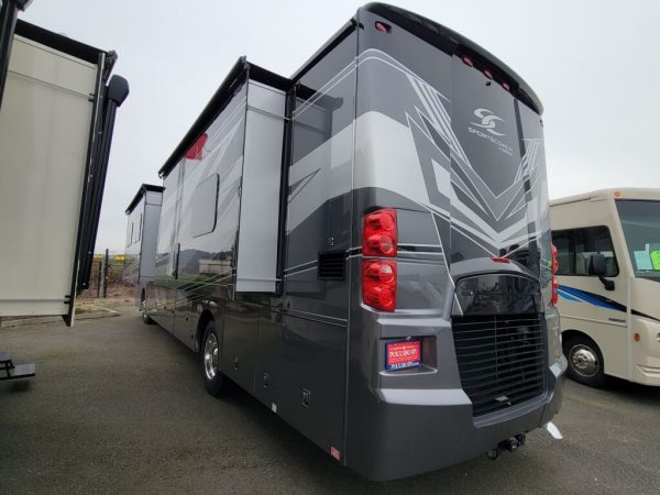 2023 Coachmen Sportscoach RD 403QS - Image 3