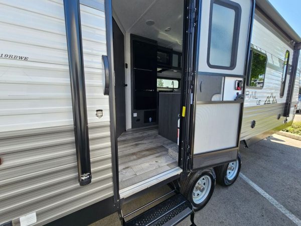 2023 Dutchmen Aspen Trail 19RBWE - Image 7
