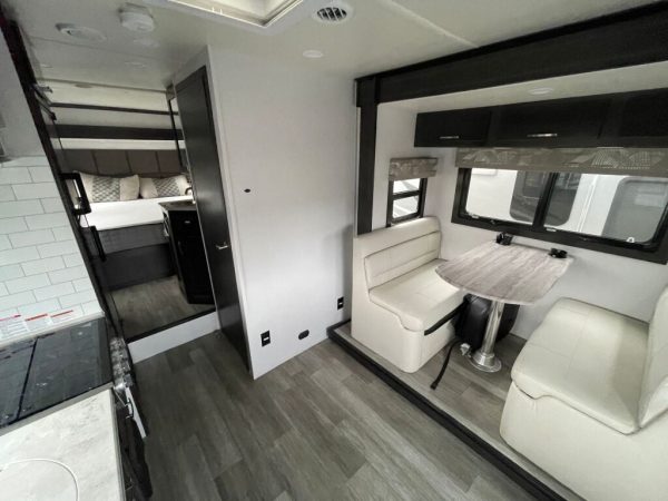 2023 Dynamax Isata 3 Series 24RWM - Image 19